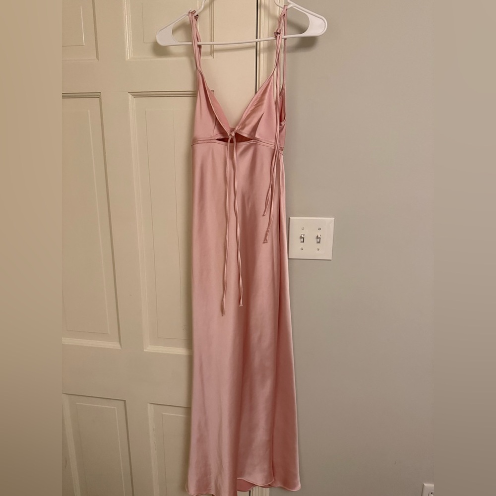 zara maxi dress (re selling because buyer didn't like the dress on her)